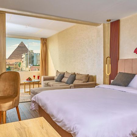 Cleopatra Tower Pyramid View Hotel Kafrat al Jabal Exterior photo